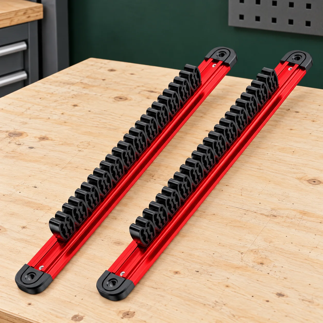 Barres porte-outils à clips — illustration fidèle à la référence, dans un décor d’atelier